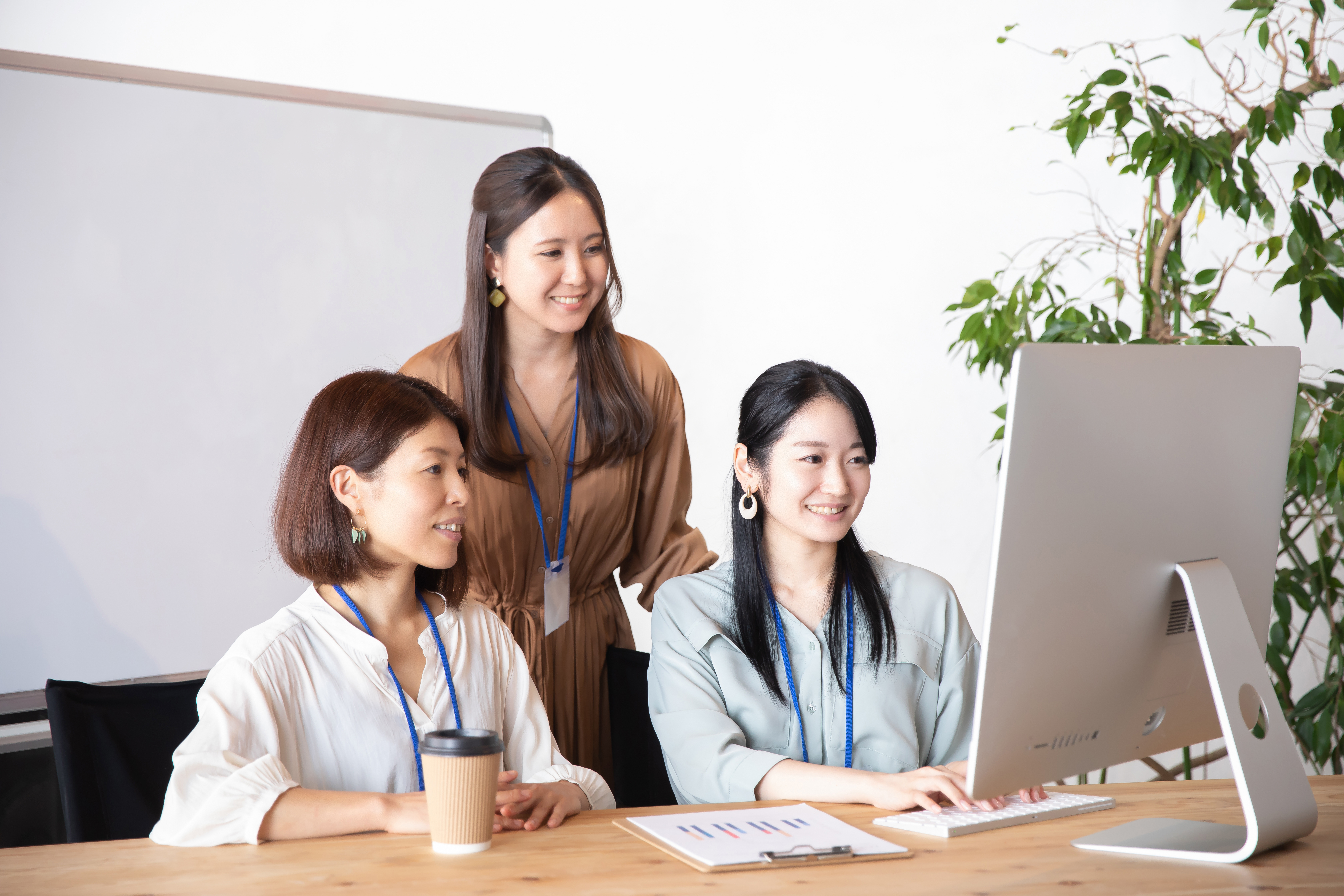 制度の充実などに取り組んで女性が働きやすい会社を目指そう