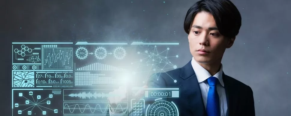 ビジネスマンが未来的なデジタルインターフェースを操作している。
